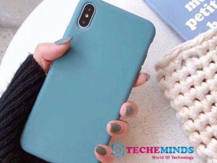 What Does Your Phone Case Say About You? | Personality & Color Guide