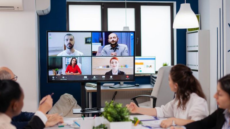 A Guide To Engaging Virtual Meeting Backgrounds