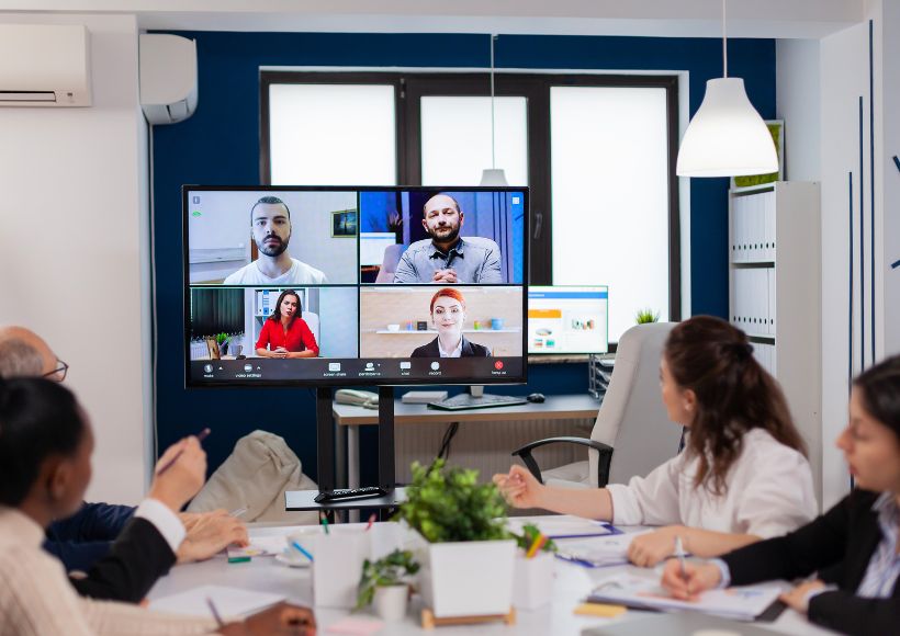A Guide To Engaging Virtual Meeting Backgrounds