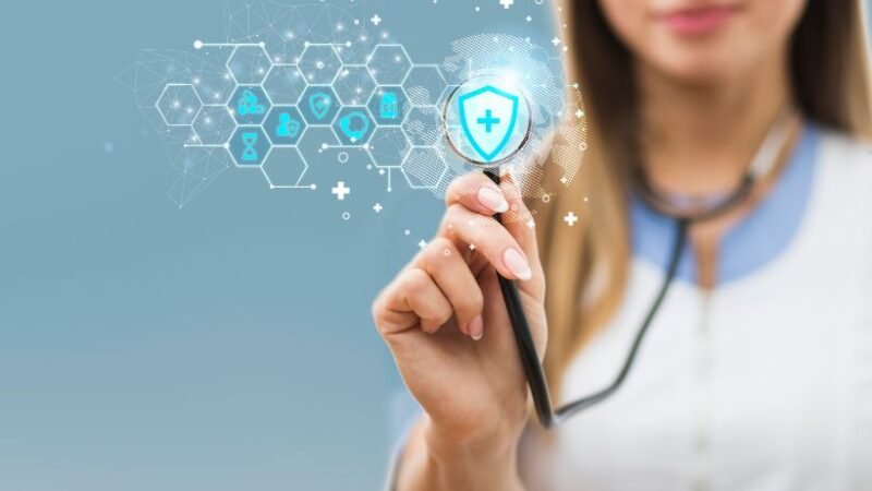 How Employers Can Improve Healthcare Experience Through Cashless Health Insurance