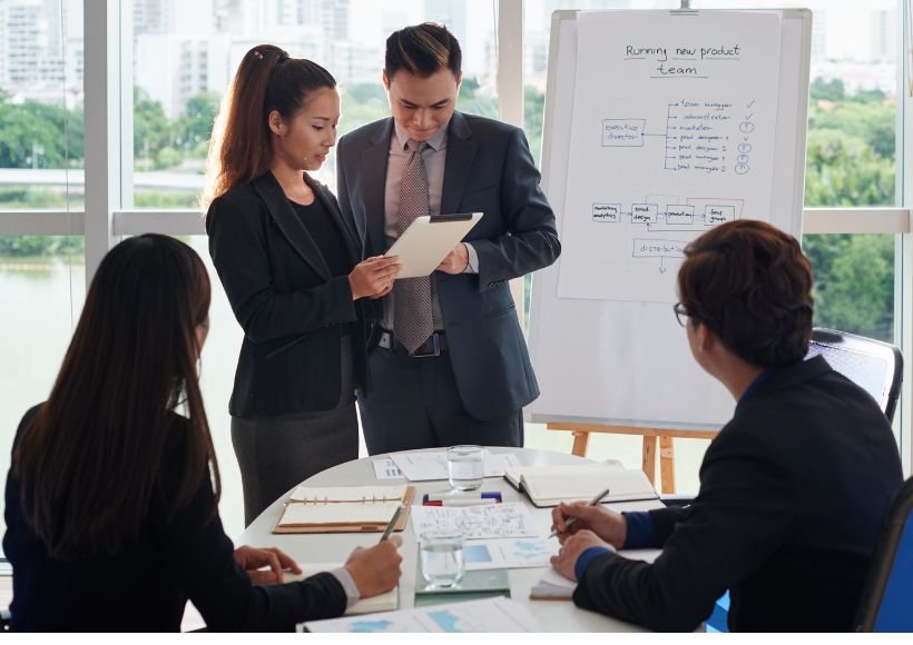 Top Reasons to Choose a Business Management Course for Career Growth