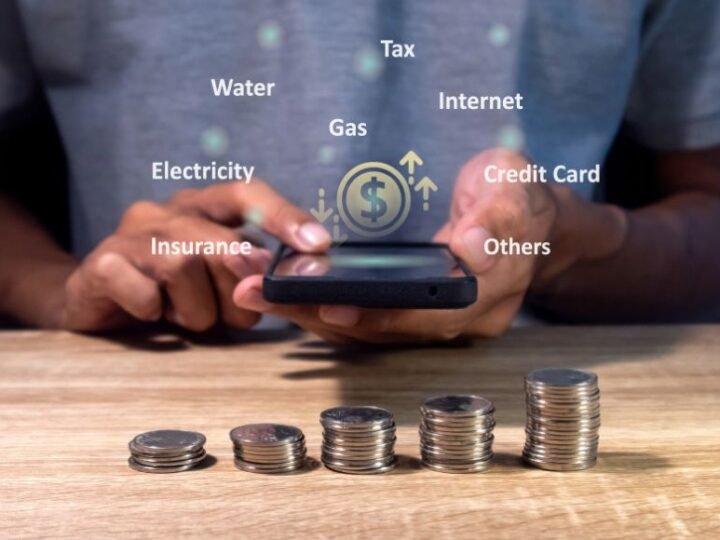 I Tested 4 Banking Apps and Here’s What Actually Changed How I Save Money