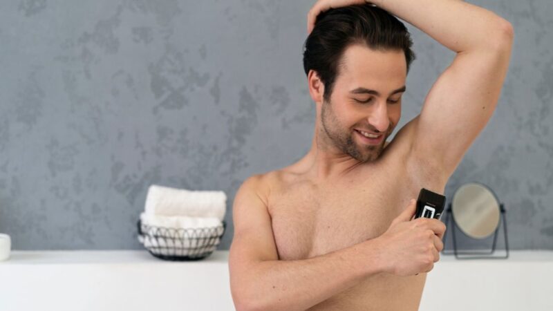 How to Trim Pubic Hair for Men Without Cuts Safely